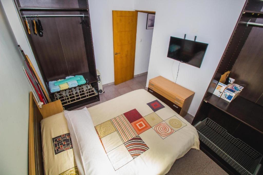 Coqueto Apartamento 50M De Playa Torre Del Mar Bagian luar foto