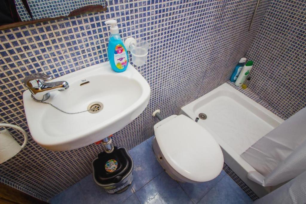 Coqueto Apartamento 50M De Playa Torre Del Mar Bagian luar foto